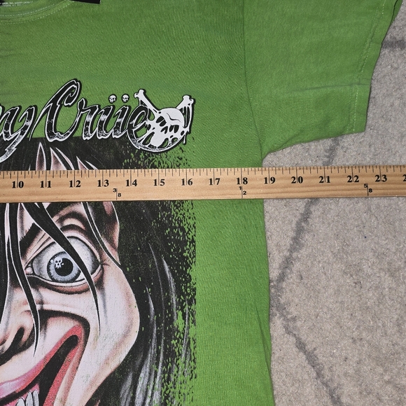 Motley Crue Dr Feelgood Split Dye Green Black Graphic Print Tee Shirt Sz M NEW - Picture 6 of 7